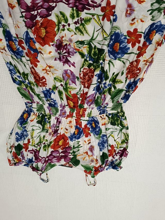 Vestido estampado floral