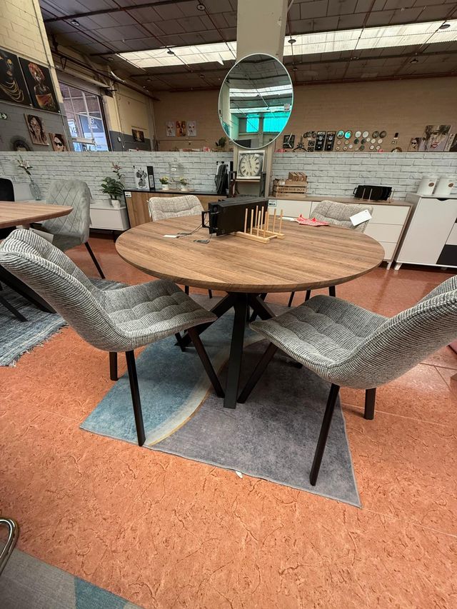 Mesa redonda madera y metal