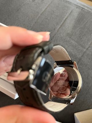 Reloj Guess Negro