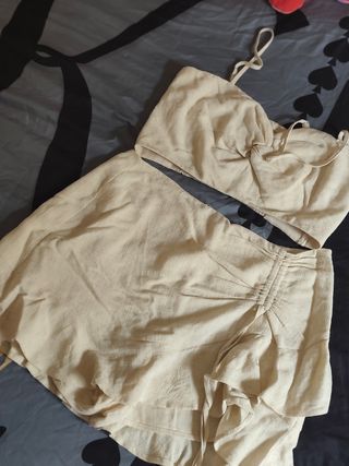 Conjunto falda y top beige talla S