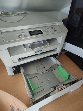 Impresora Láser Brother DCP-7055W Blanca