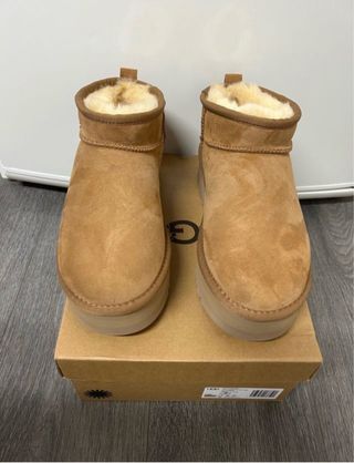 Botas UGG Ultra Mini Plataforma Talla 38
