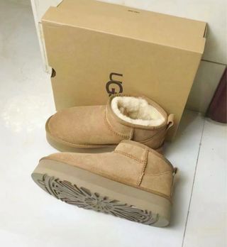 Botas UGG Ultra Mini Plataforma Talla 38
