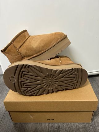 Botas UGG Ultra Mini Plataforma Talla 38