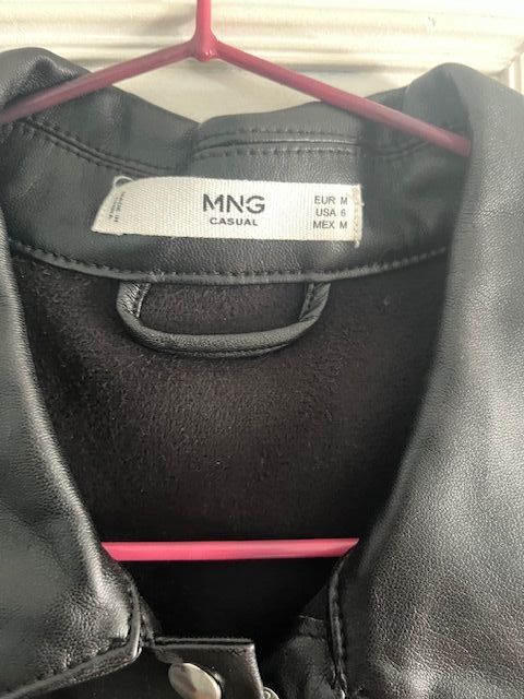 Vestido camisero cuero negro Mango