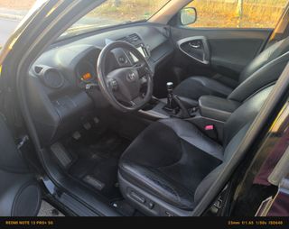 Toyota RAV4 2013