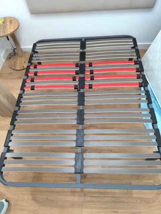 Somier de láminas madera y metal. Nuevo, sin usar