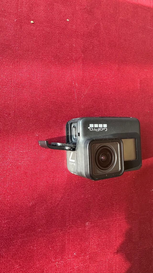 GoPro HERO7 Black + Acessórios