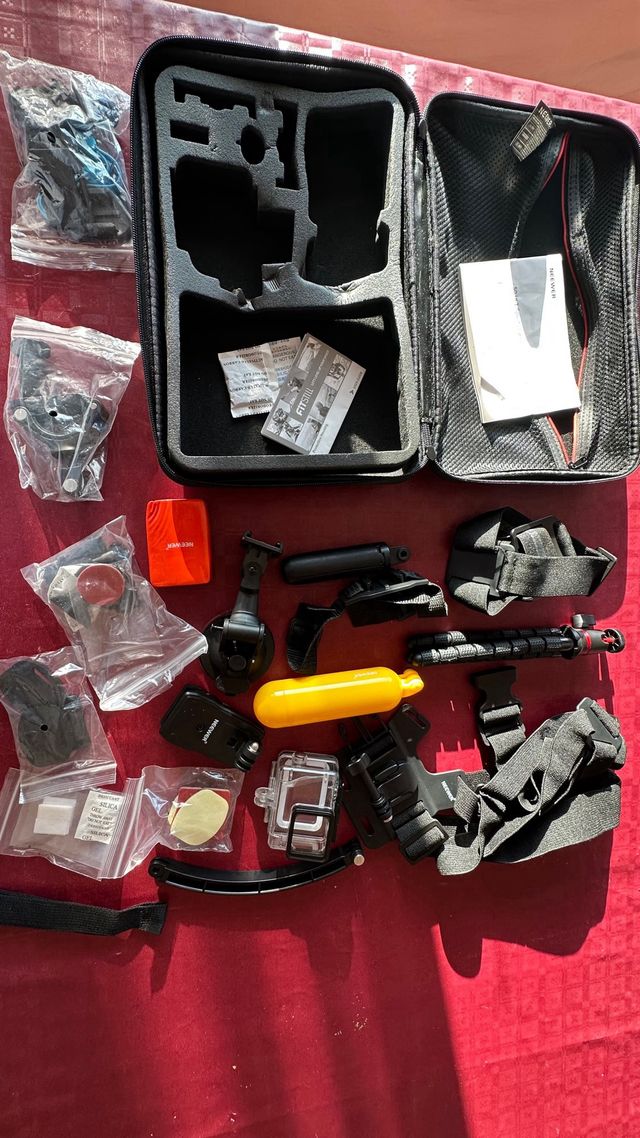 GoPro HERO7 Black + Acessórios