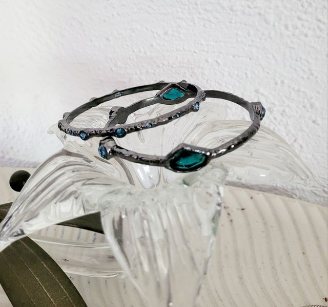 Bracciale in argento con dettagli turchesi