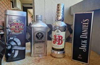 Porta Bottiglie Jack Daniel's, J&B, Chivas.