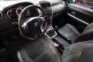 Suzuki Grand Vitara 1.9 DDiS 130cv 4x4 CORTO