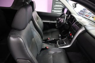 Suzuki Grand Vitara 1.9 DDiS 130cv 4x4 CORTO