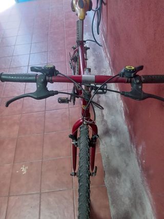 Bicicleta BH supra de  26 "Roja