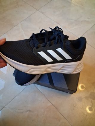 Zapatillas Adidas Negras Sin Estrenar