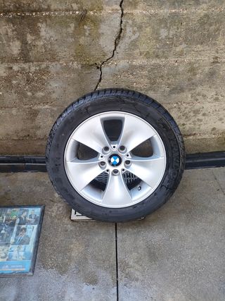 Llantas 16 BMW con Neumáticos

Llantas trafic 