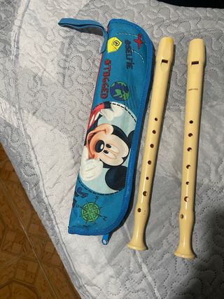 2 Flautas dulces con funda de Mickey