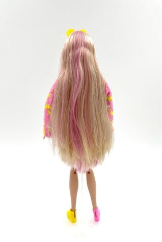 Bambola Barbie Cutie Reveal con costume in peluche da scimmia
