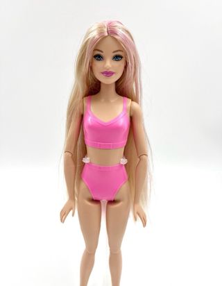 Bambola Barbie Cutie Reveal con costume in peluche da scimmia