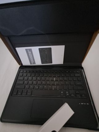 Funda + Teclado Samsung Tab S10 12.4