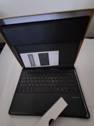 Funda + Teclado Samsung Tab S10 12.4