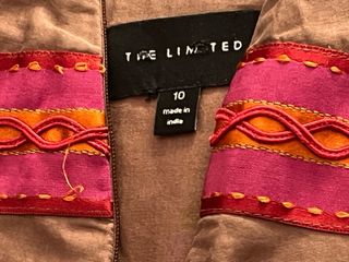 Falda de algodón bordada