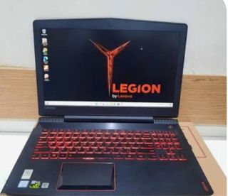 Laptop Lenovo Legion Y520 i7-7700. sin RAM/HDD/SSD