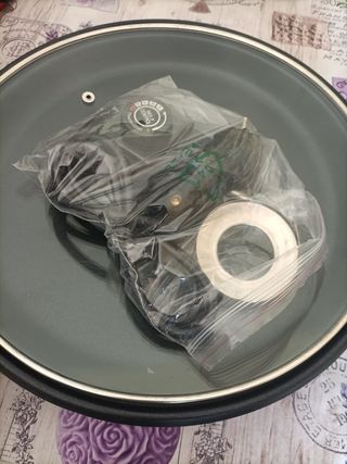 Sartén Eléctrica Pizza Pan 32cm  , sin estrenar 