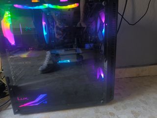 PC Gamer Gigabyte RTX 3060 OC 12GB VRAM + Ryzen 5