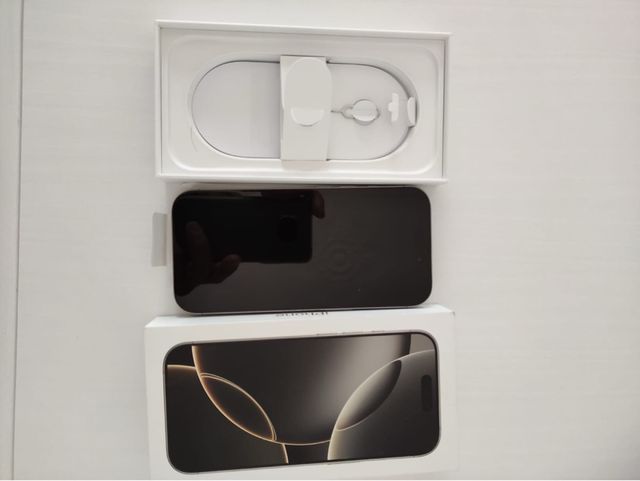 iPhone 16 Pro 256GB Negro Como Nuevo