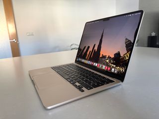 MacBook Air M2 13 512GB 16GB RAM Plata