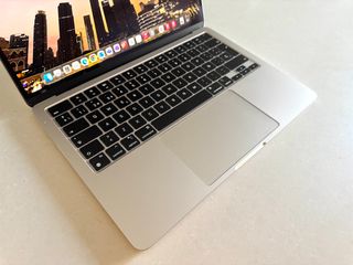 MacBook Air M2 13 512GB 16GB RAM Plata