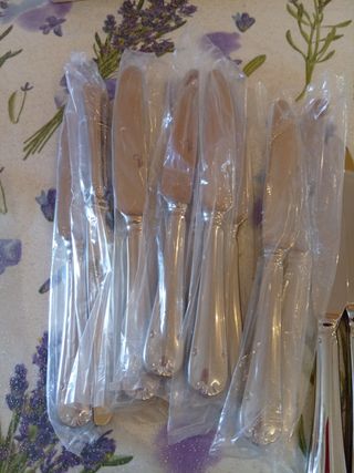 12
Coltello da tavola inox cm 23