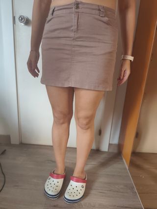 Falda mini marrón