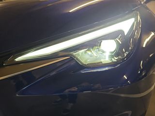 Lexus LBX 1.5 136cv HEV Elegant+