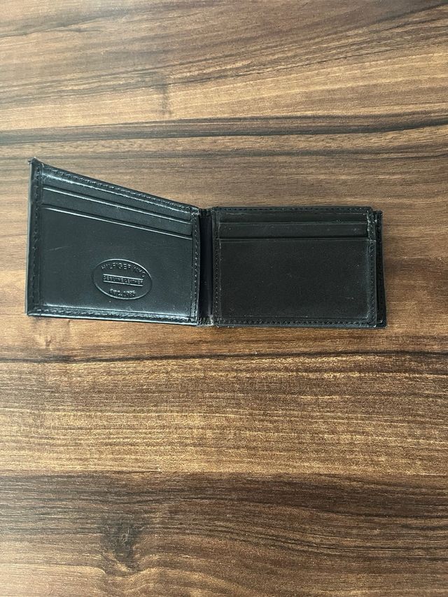 Cartera Tommy Hilfiger Negra