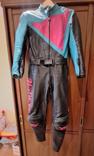 Mono Dainese Cuero Mujer