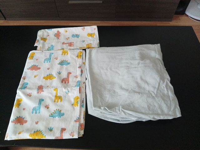 Sábanas de cuna verano dinosaurios