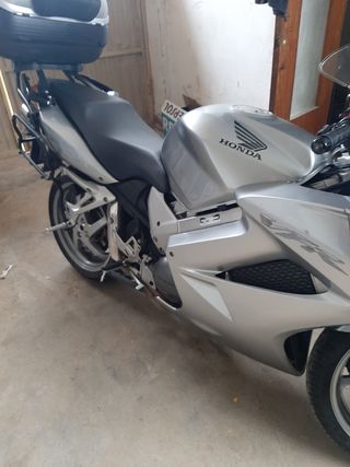 Honda VFR 800 VTEC 2005