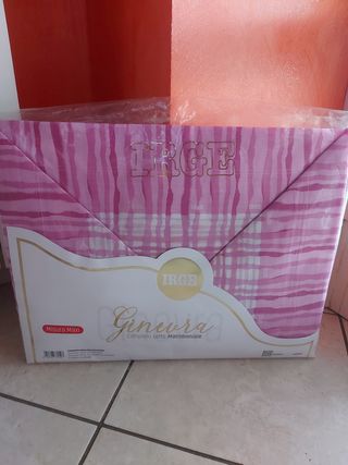 Lenzuola matrimoniali IRGE rosa e viola