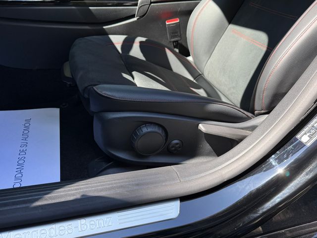 Mercedes-Benz Clase A 200 AMG Line 177cv