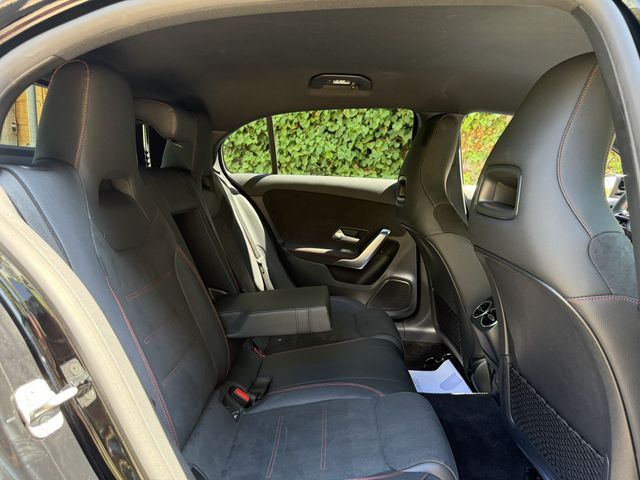 Mercedes-Benz Clase A 200 AMG Line 177cv