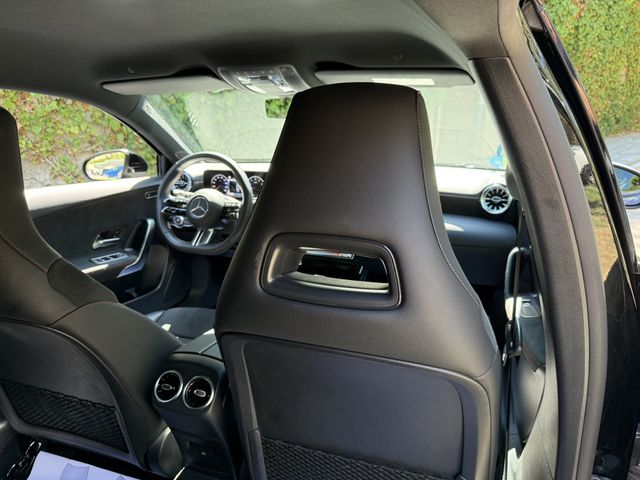 Mercedes-Benz Clase A 200 AMG Line 177cv