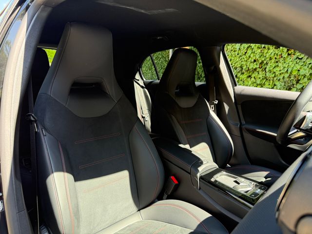 Mercedes-Benz Clase A 200 AMG Line 177cv