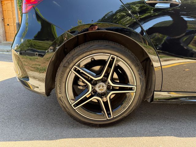 Mercedes-Benz Clase A 200 AMG Line 177cv