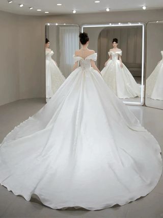 Traje de Novia Blanco Sin Usar