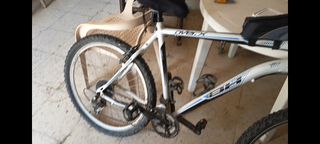 Bicicleta BH Montaña