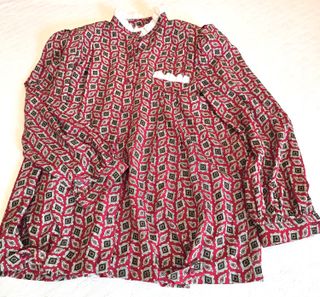 Blusón estampado granate, para embarazada.