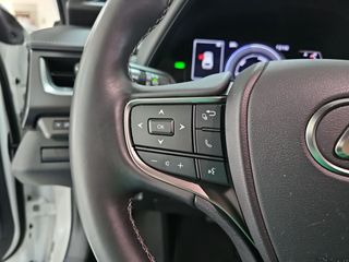 Lexus UX 2.0 250h Business