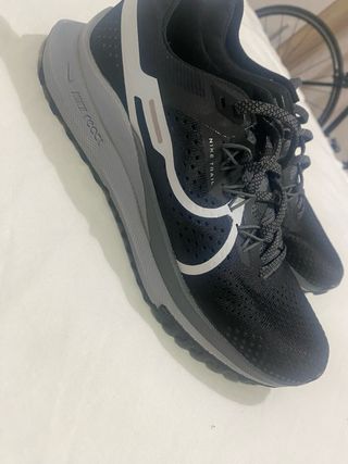 Zapatillas Trail Nike Negras